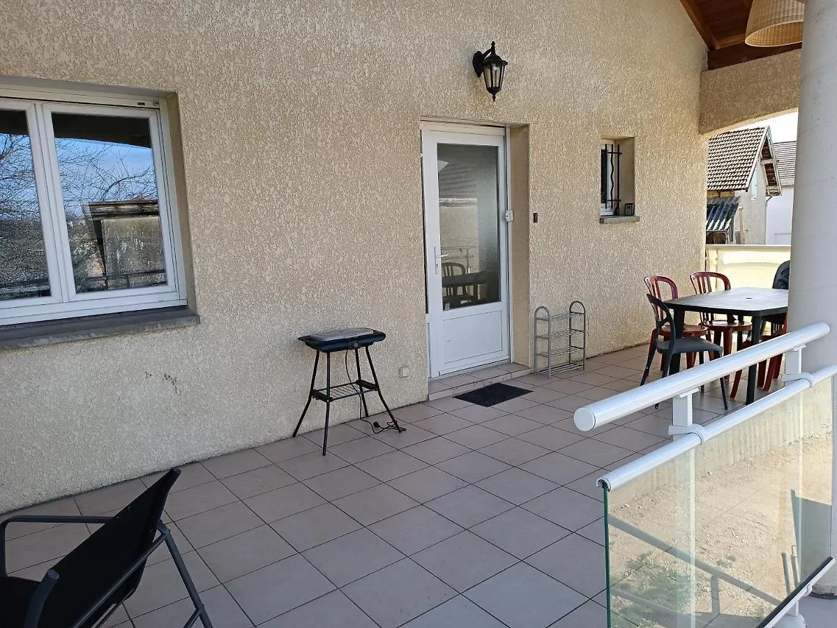 Apartment Appartement Dans Notre Maison Domessin
